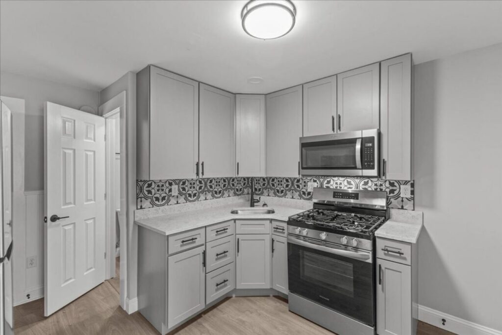 4BD in Burlington – Close to UVM – Available February 1st, 2027