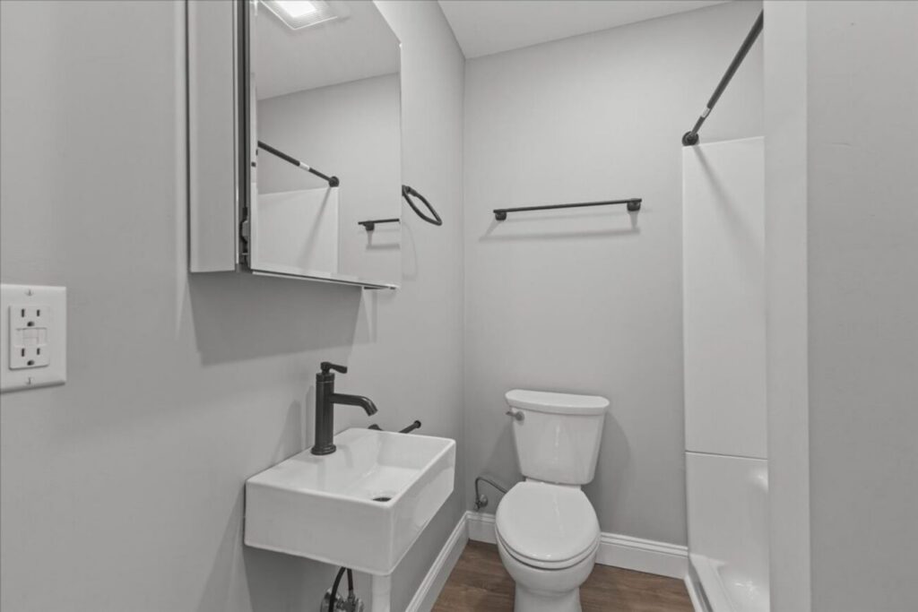 4BD in Burlington – Close to UVM – Available February 1st, 2027