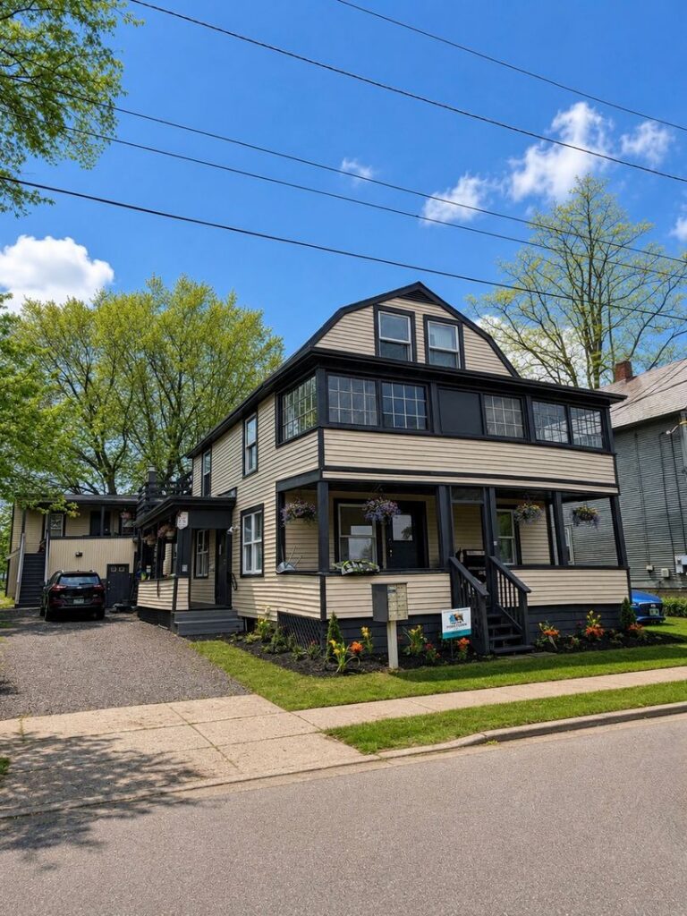 Cozy 2 bedroom located in the O.N.E