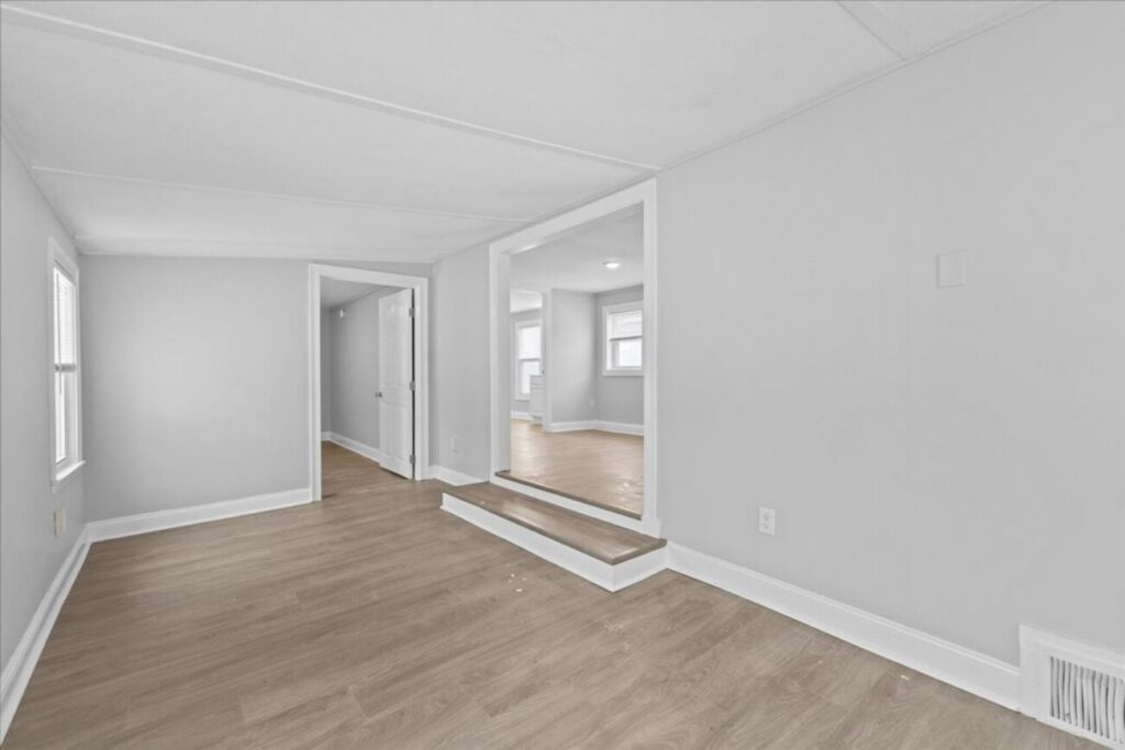 Newly Renovated 3 bedroom home in Burlington