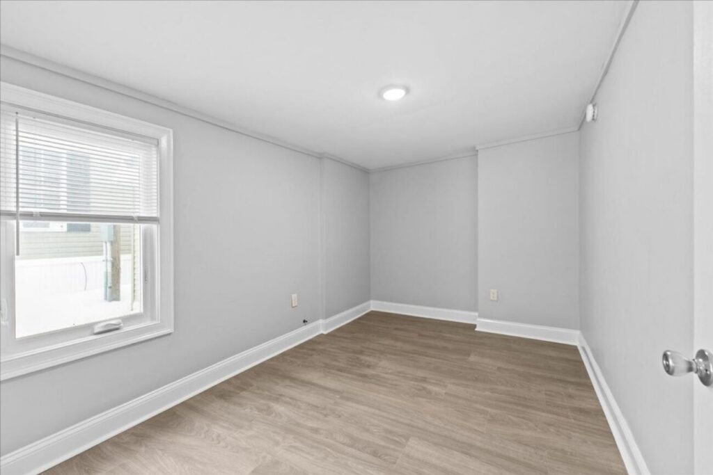 Newly Renovated 3 bedroom home in Burlington