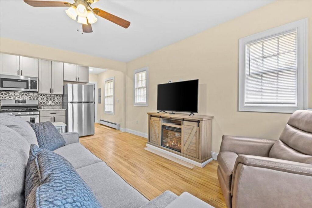 Four Bedroom Apartment next to UVM Center – Available February 1st, 2027!