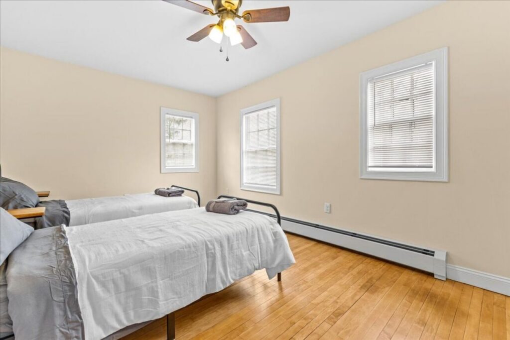 Four Bedroom Apartment next to UVM Center – Available February 1st, 2027!