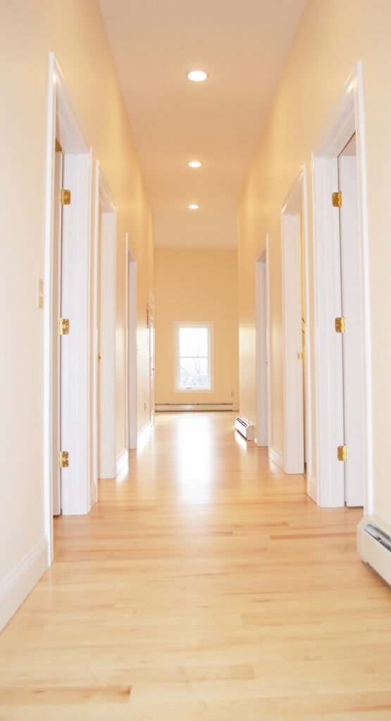 UNDERGRADUATE STUDENT PRIVATE ROOM FOR RENT IN 4BD APT – AVAILABLE NOW – Burlington, VT