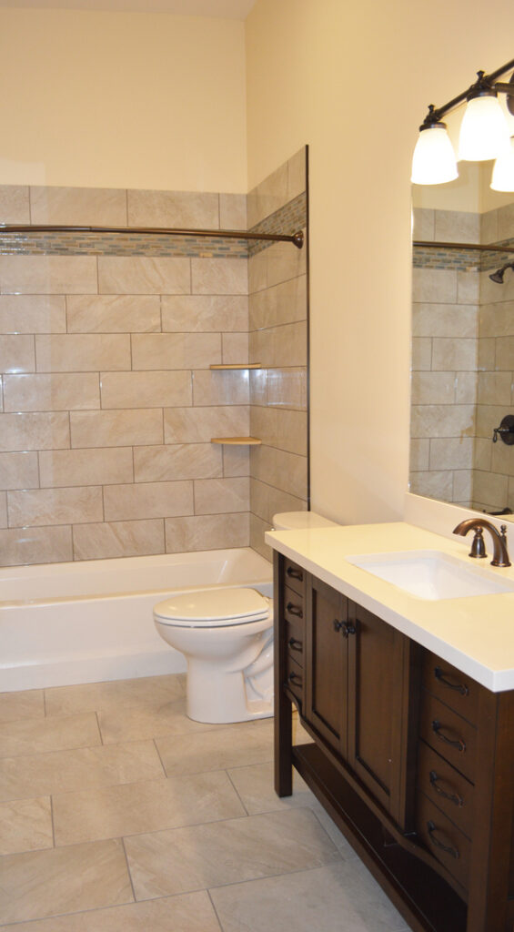 UNDERGRADUATE STUDENT PRIVATE ROOM FOR RENT IN 4BD APT – AVAILABLE NOW – Burlington, VT
