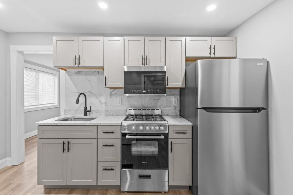 AVAILABLE September 1st, 2026 – Newly Renovated 3 BR Apartment Near UVM Campus & Downtown Burlington