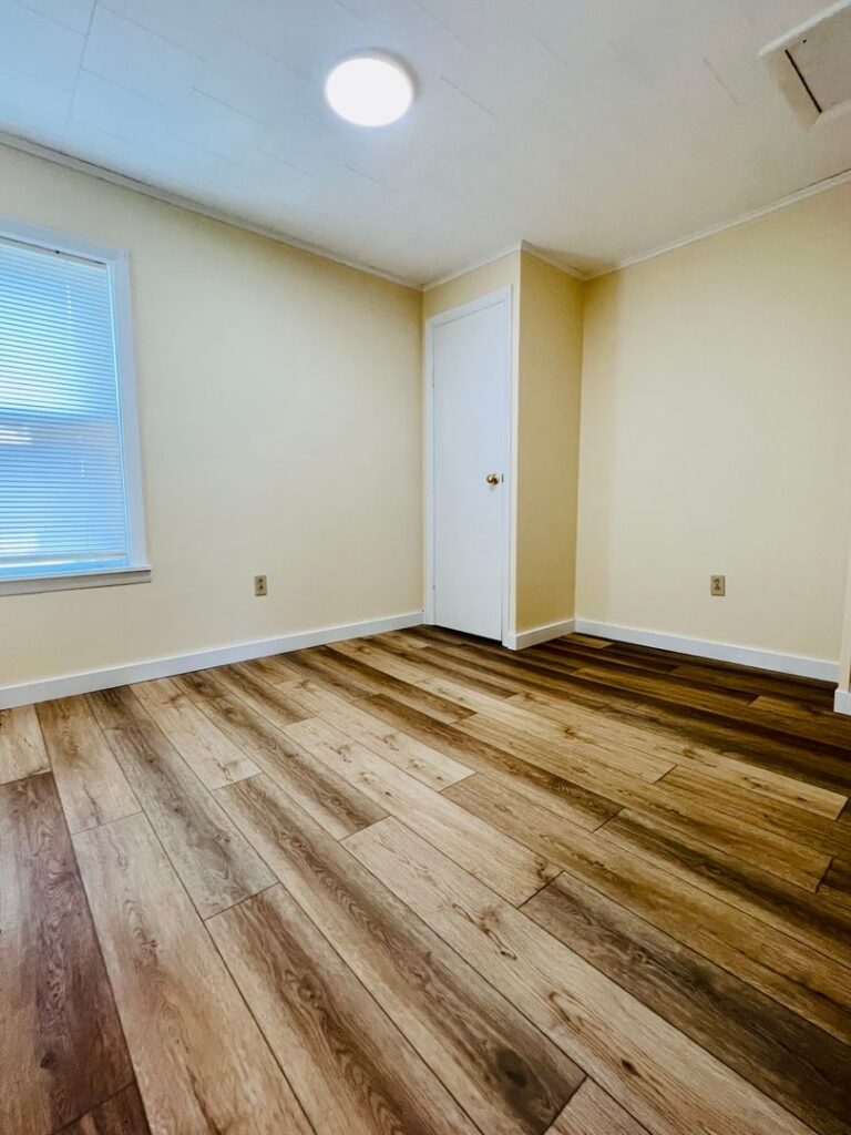 4 Bedroom, with Laundry – 50 Howard St – September 1st, 2026 Burlington VT