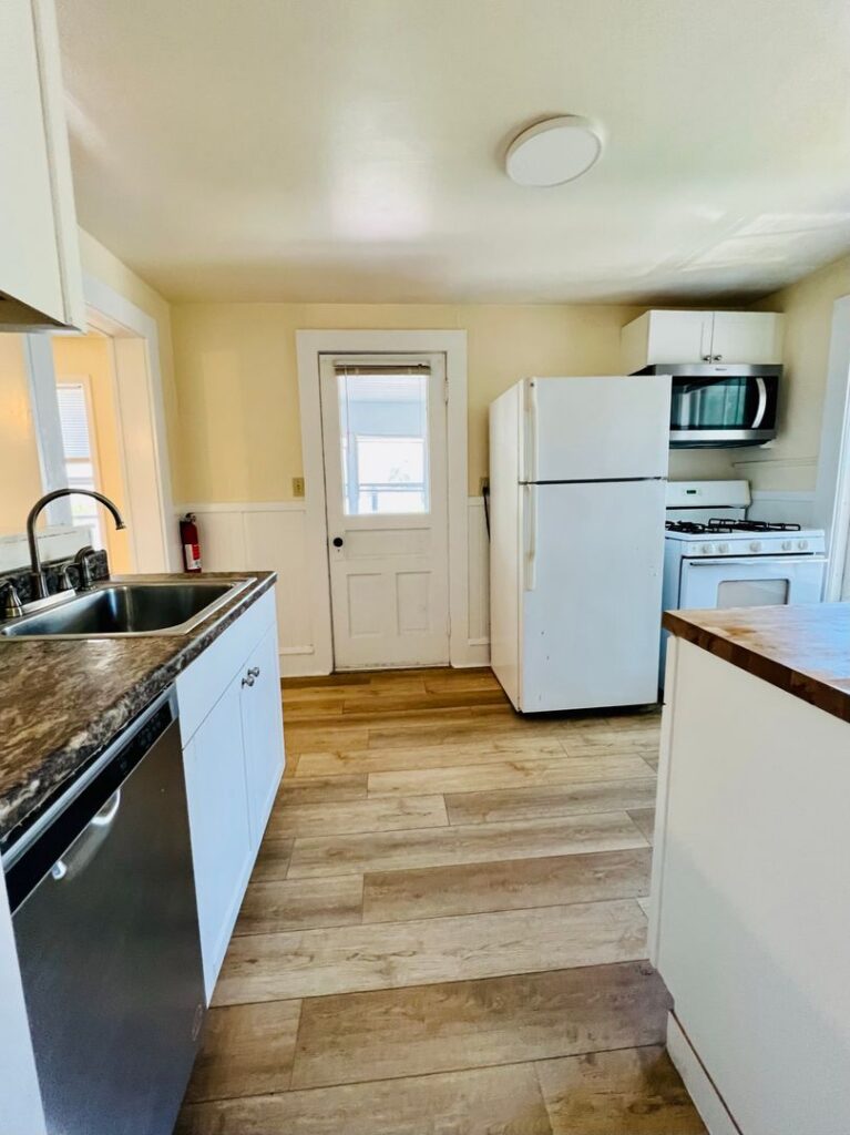 4 Bedroom, with Laundry – 50 Howard St – September 1st, 2026 Burlington VT