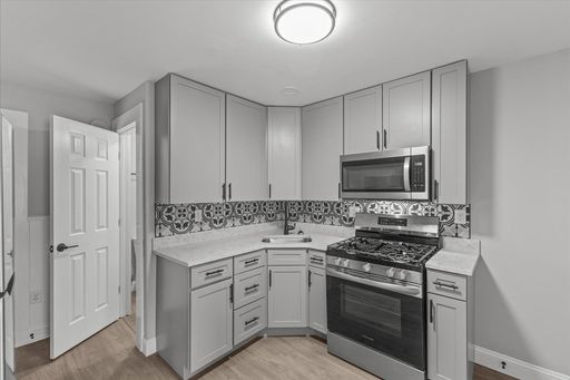 4BD in Burlington – Close to UVM – Available February 1st, 2027
