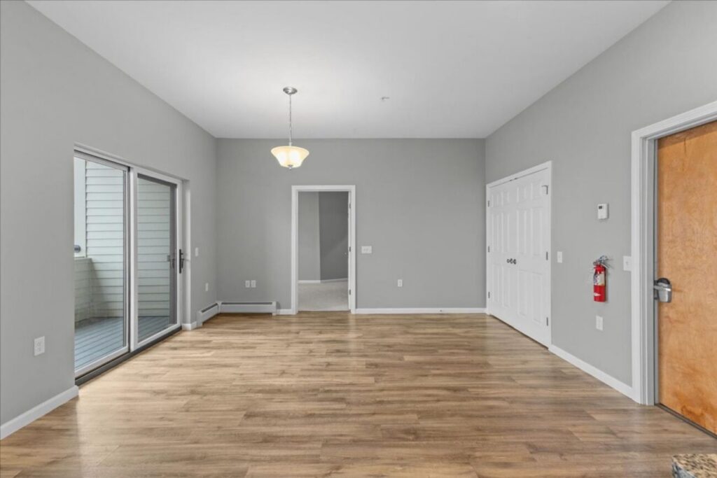 Spacious 2-Bedroom, 2 Bath Apartment at 32 Cottonwood Drive, Apt #213– Williston, VT!