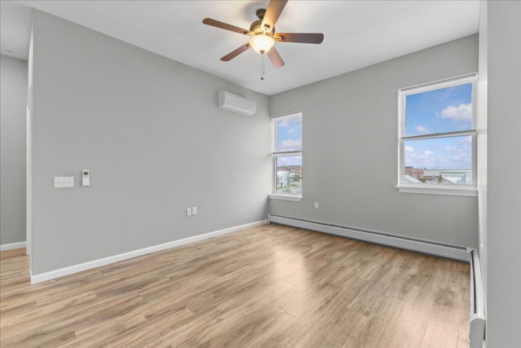 Spacious 2-Bedroom, 2 Bath Apartment at 32 Cottonwood Drive, Apt #213– Williston, VT!