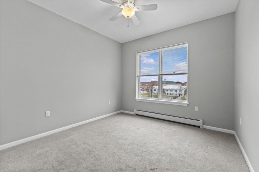 Spacious 2-Bedroom, 2 Bath Apartment at 32 Cottonwood Drive, Apt #213– Williston, VT!