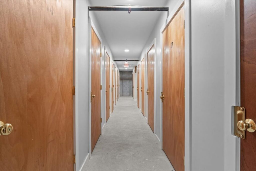 Spacious 2-Bedroom, 2 Bath Apartment at 32 Cottonwood Drive, Apt #213– Williston, VT!