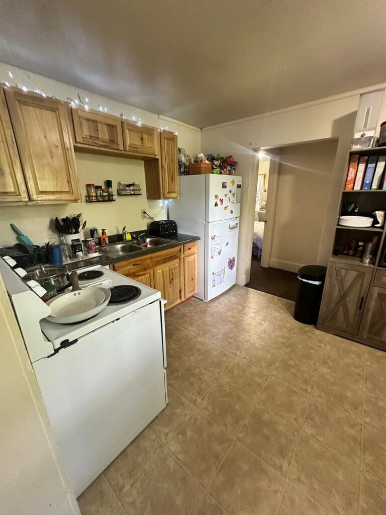 Two Bedroom in Burlington – Available September 15, 2026