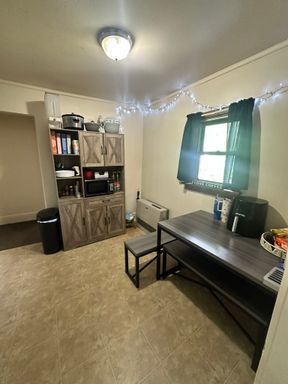 Two Bedroom in Burlington – Available September 15, 2026