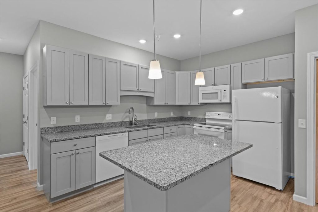 Newly Renovated 2 Bedroom in Williston – Available Starting November 1st!