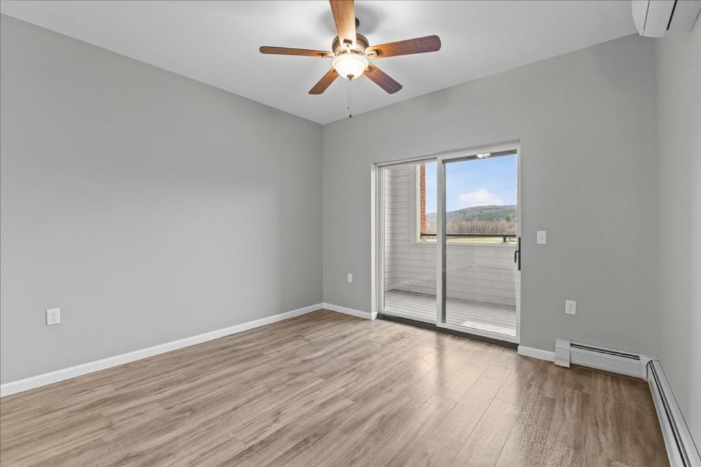 Newly Renovated 2 Bedroom in Williston – Available Starting November 1st!