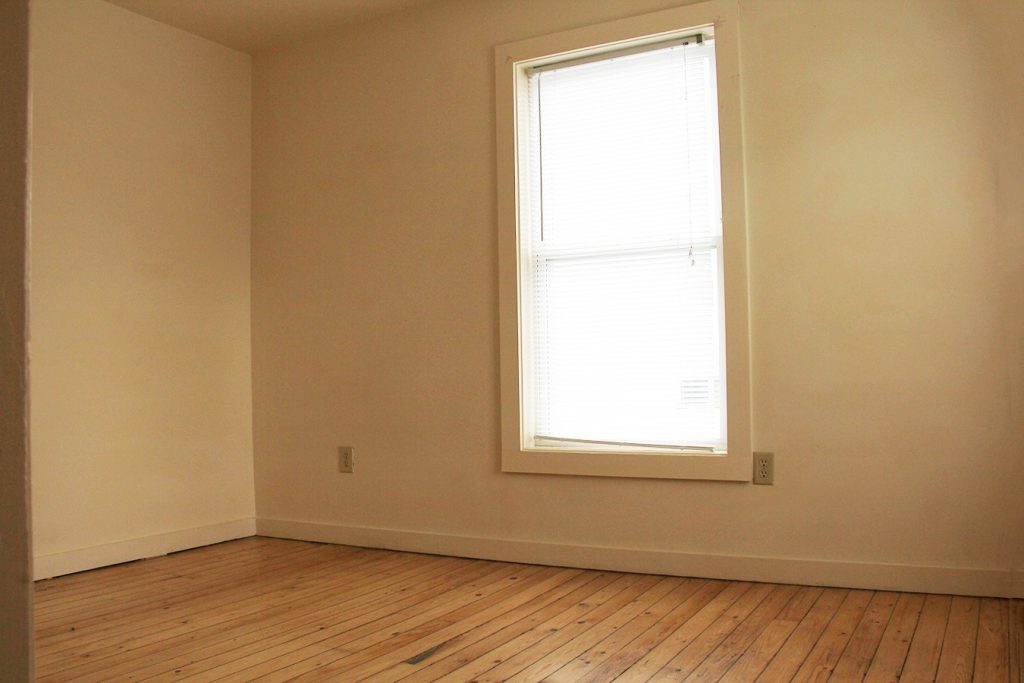 5 Bedroom House for Rent in Burlington, VT | 16 Rose St | Near UVM & Champlain | June 2027