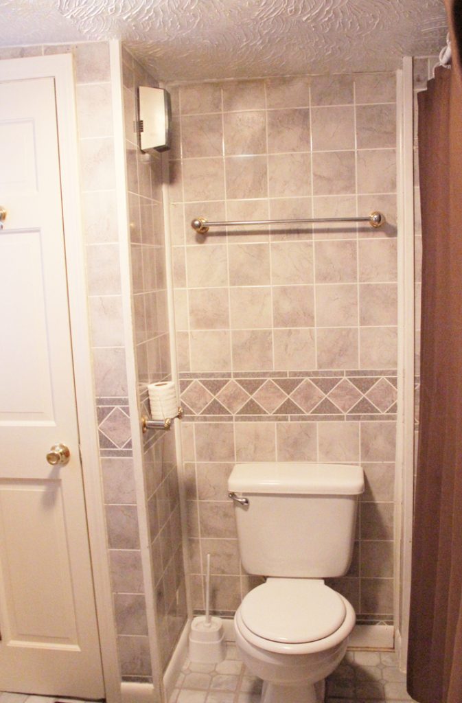 5 Bedroom House for Rent in Burlington, VT | 16 Rose St | Near UVM & Champlain | June 2027