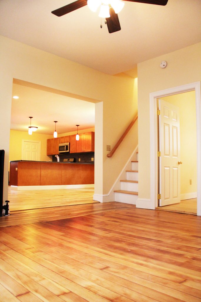 6 Bedroom House – 187 N. Champlain BURLINGTON- June 1st 2027!