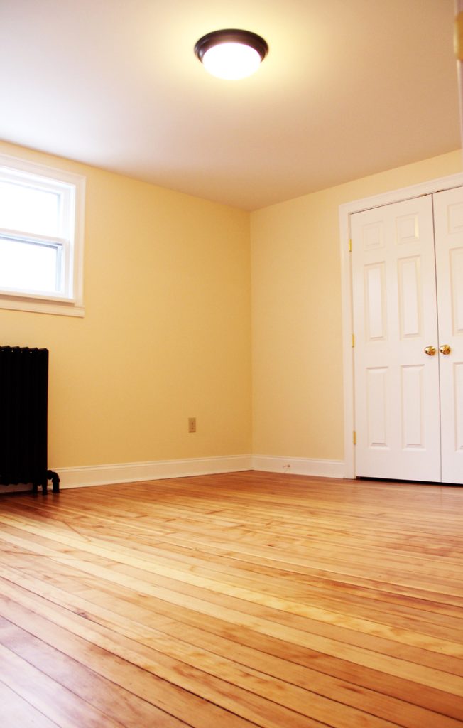 6 Bedroom House – 187 N. Champlain BURLINGTON- June 1st 2027!