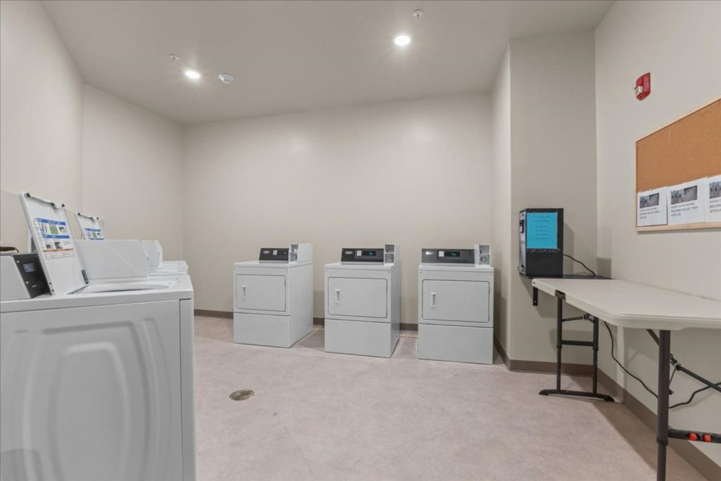 Newly Renovated 2 Bedroom in Williston – Available Starting November 1st!