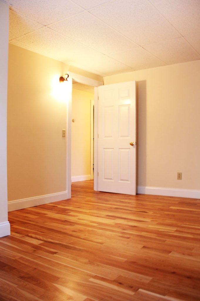 69A Spring Street, Burlington, VT | 5 Bedroom Apartment Near UVM | June 2027
