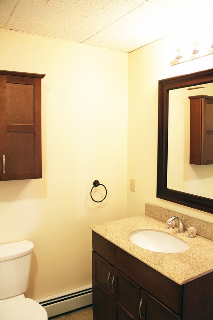 69A Spring Street, Burlington, VT | 5 Bedroom Apartment Near UVM | June 2027