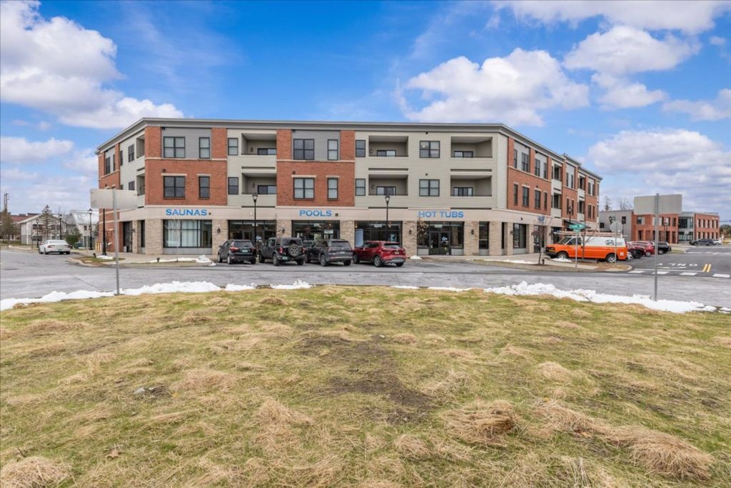 Newly Renovated 2 Bedroom in Williston – Available Starting November 1st!