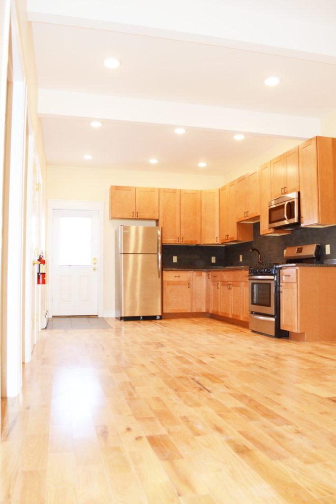 9 Bright St, Burlington, VT | 4 Bedroom, 2 Bathroom Apartment Near UVM & Downtown | June 2027