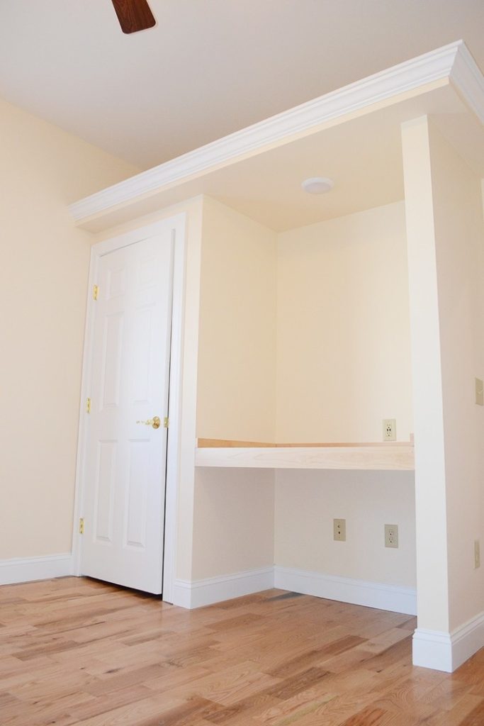 9 Bright St, Burlington, VT | 4 Bedroom, 2 Bathroom Apartment Near UVM & Downtown | June 2027