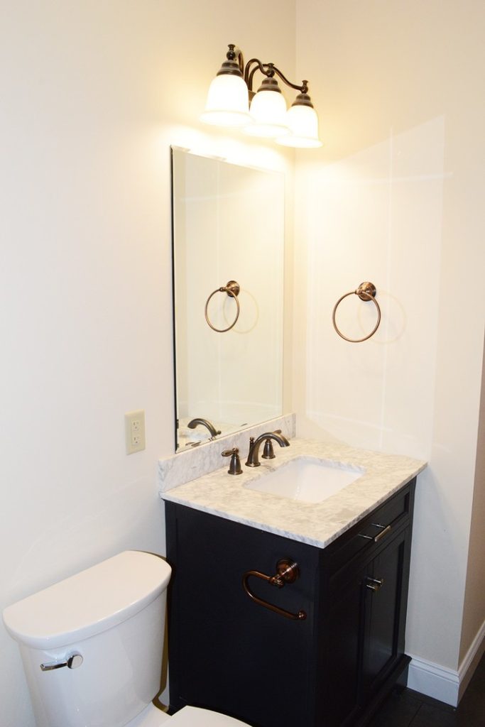 9 Bright St, Burlington, VT | 4 Bedroom, 2 Bathroom Apartment Near UVM & Downtown | June 2027
