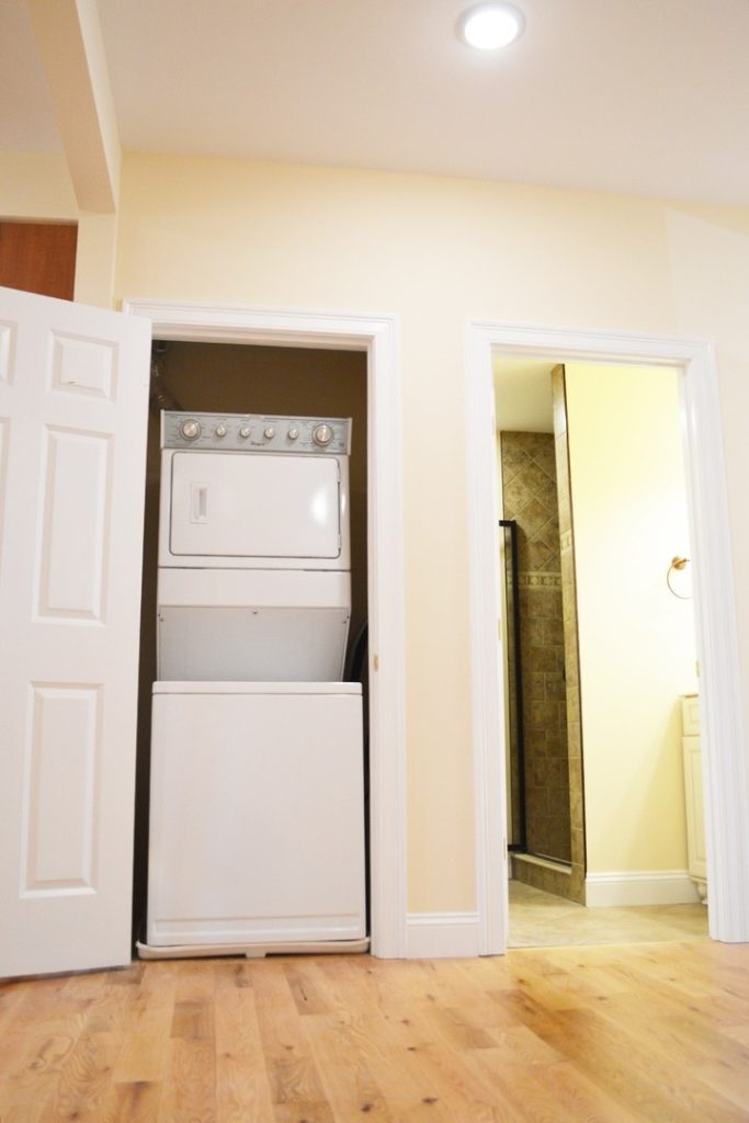 258 North St #7, Burlington, VT | 4 Bedroom, 2 Bathroom Apartment Near UVM | June 2027